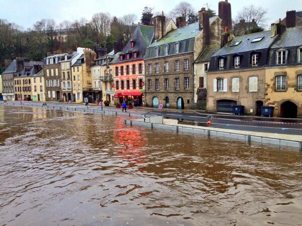Quimperlé  quai Brizeux  in January 2014