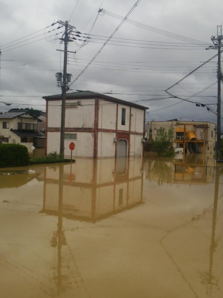 Fukuchiyama floods, 17 August 2014. Photo: ohma_makoto @ twitter
