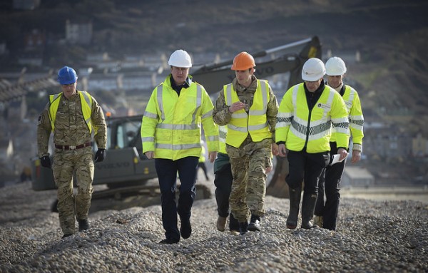 David Cameron, UK Prime Minister, visits Chesil Beach after the storms, February 2014. Photo: Flickr / Number 10 Gov