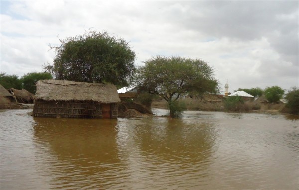Somalia Floods 2013: A deserted village 4km south of Jowhar in Somalia’s Middle Shabelle region. Flooding that began late August 2013 left thousands of people in the region homeless © Abdikarin Alos/IRIN 