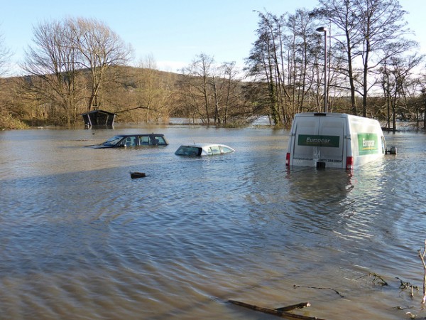 floods uk