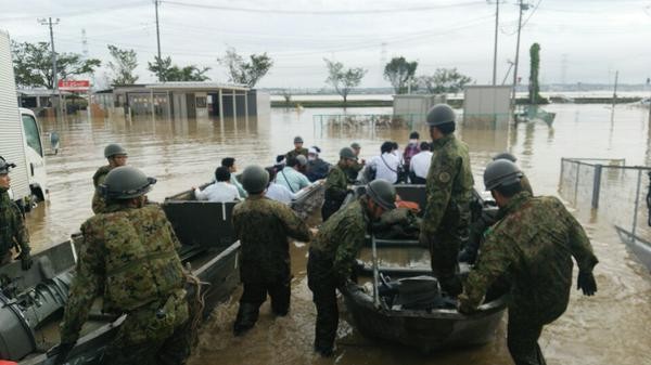 flood rescue japan6
