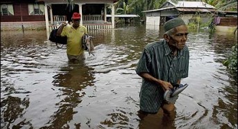 2 Dead After Floods in Malaysia