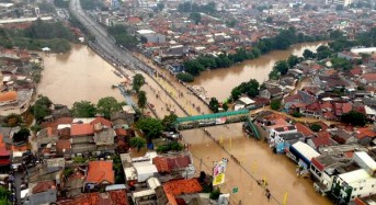 Jakarta Floods Worsen