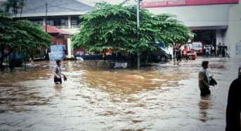 Indonesia – Floods Return to Jakarta, 1 Dead in Semarang