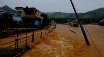 19 Dead, 7 Missing after Floods in Southern China