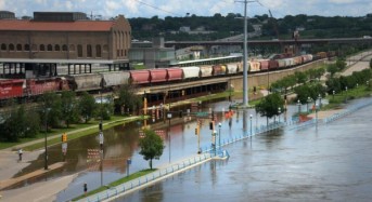 Floods Trigger State of Emergency in St Paul, Minnesota