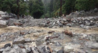 Floods Leave 1 Dead and Thousands Stranded in Southern California