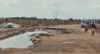 South Africa Aids Flood Stricken Mozambique