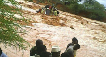 Kenya – Bus Swept Away by Floods in Mandera County