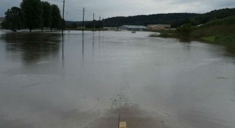 USA – Rivers in Northern Iowa at Record Levels After 214mm of Rain in 24 Hours
