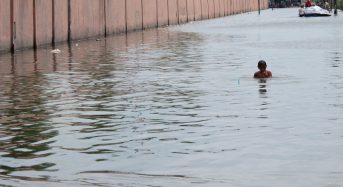 Indonesia – In flood-prone Jakarta, will “Giant Sea Wall” plan sink or swim?