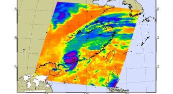 China – Over 70,000 Evacuate Floods and Landslides from Typhoon Ewiniar