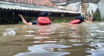 Indonesia – 18,000 Hit By Floods in Bandung, West Java