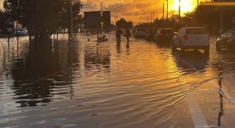USA – Flash Floods in South Florida After 650mm of Rain in 24 Hours